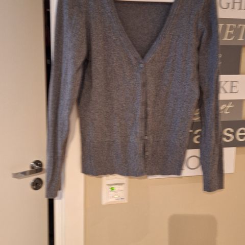 Cardigan med knapper