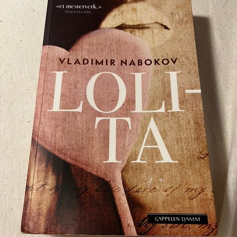 Lolita - Vladimir Nabokov. Norsk tekst. Pocket utgave.