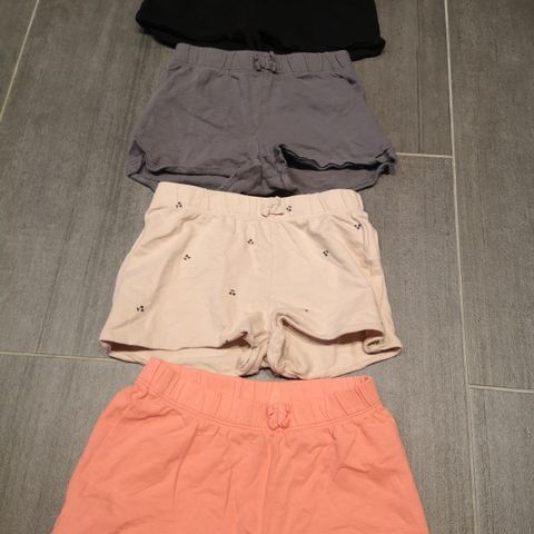 Shorts  jente Str 122