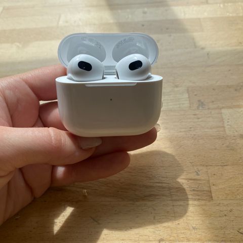 AirPods 3 selges