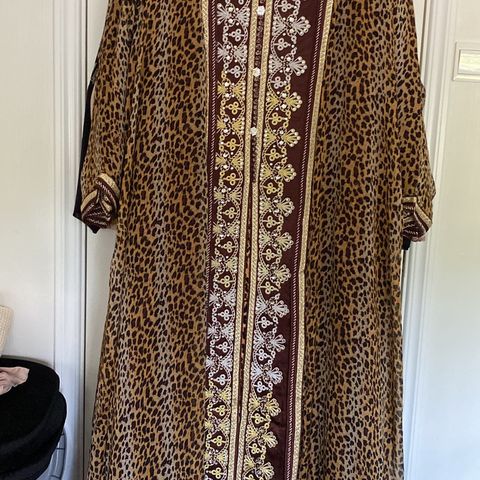 Marokansk kaftan / takchita