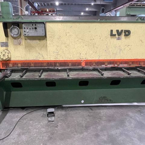 LVD Platesaks MVCN 31 / 6,3,  Hydraulisk 3100