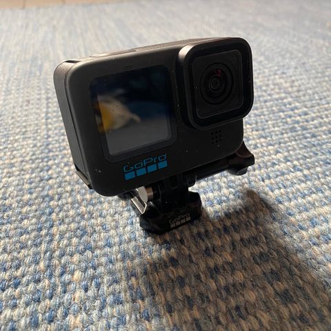 Gopro hero 10 (fremstår som nytt)