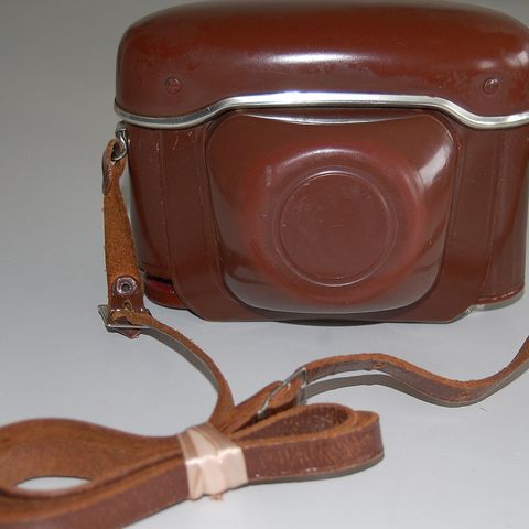 Kodak Retinette-Retina? Agfa?Uten logo -modell nr. Hard Case med skulderstroppe