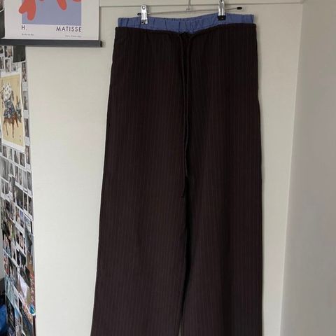 ZARA TRENDY TROUSERS