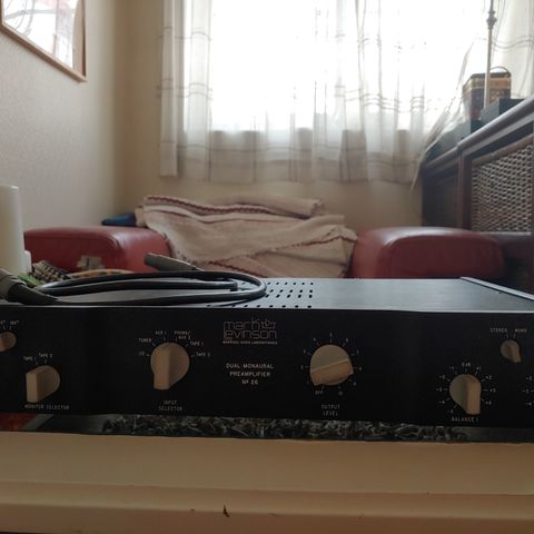 Mark Levinson ML 26