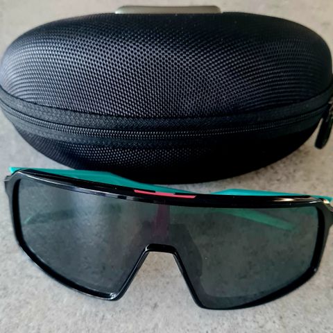 Oakley Sutro Unisex solbrille