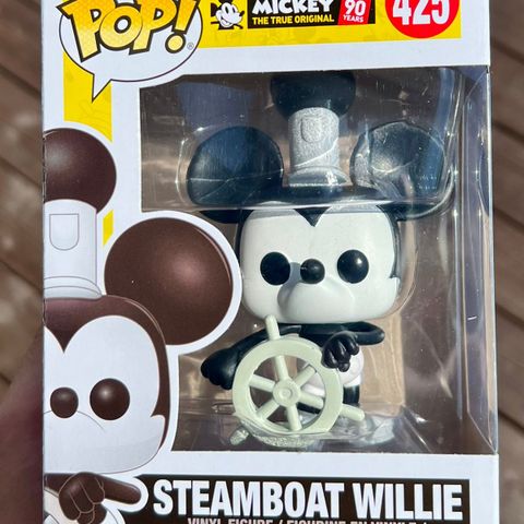 Funko Pop! Steamboat Willie | Mickey: The True Original 90 Years (425)