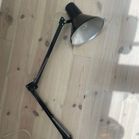 Luxo lampe