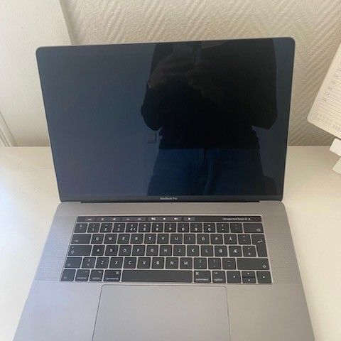 Macbook Pro