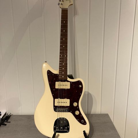 Fender Vintera 60s Jazzmaster