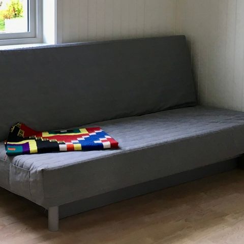 Pent brukt sovesofa beddinge fra Ikea