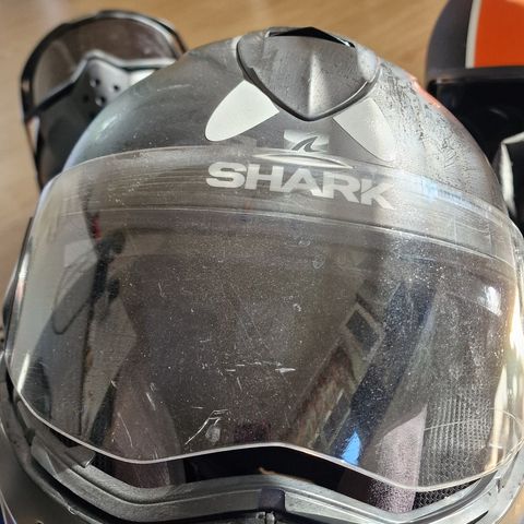 Shark hjelm str S