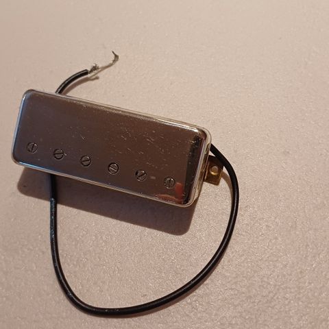 Mini humbucker