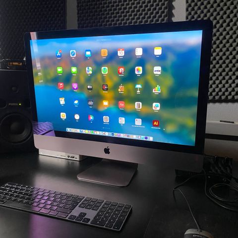 Apple iMac Pro 2017 5K Display 64GB 1TB SSD