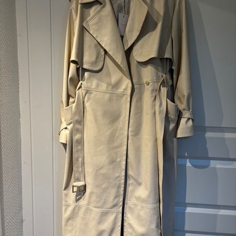 Ted Baker Millie trenchcoat str 5 L- XL