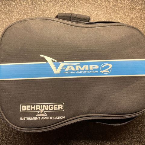 Behringer V-amp 2