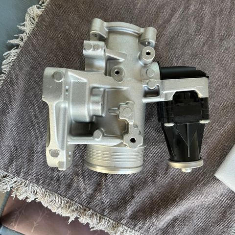 Ny EGR  ventil Volvo v70 D4 2.0 liter