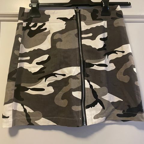 Militär skirt