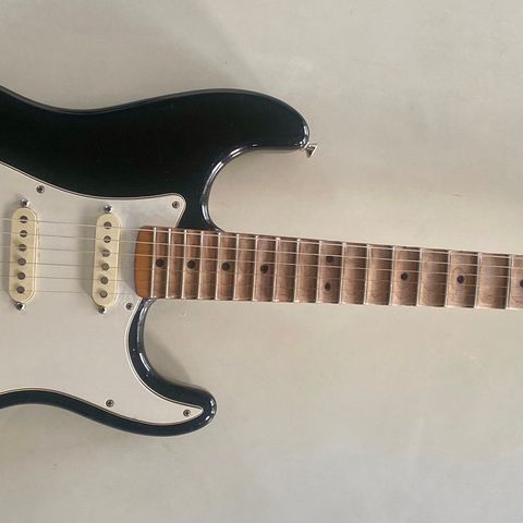 Fender Stratocaster Jimi hendrix " Voodoo child" Signatur mod. Mexico.