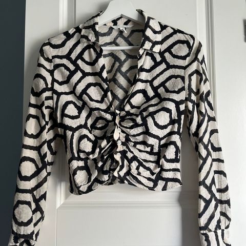 patterned blouse