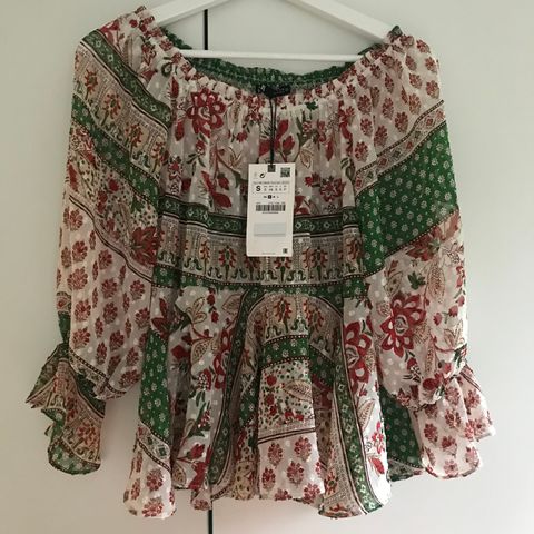 Nyydelig ny bluse fra Zara