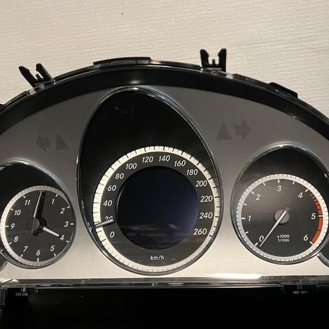 Speedometer for Mercedes E Class 2011