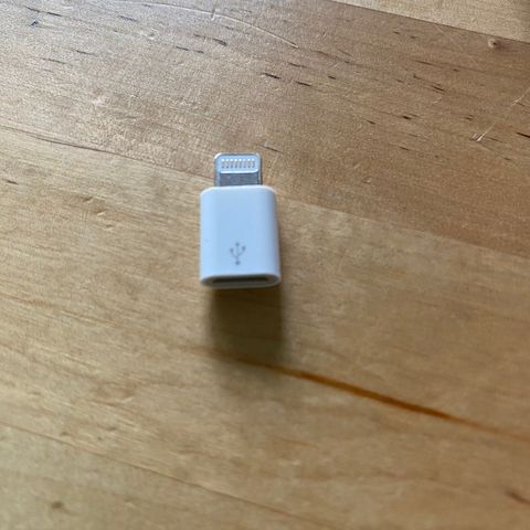 Adapter micro-USB til lightning