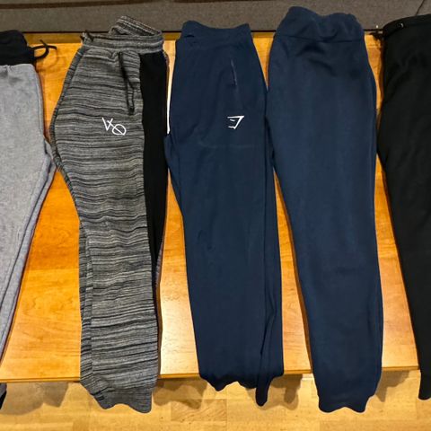 Joggebukser og shortser til herre i str. S-XL