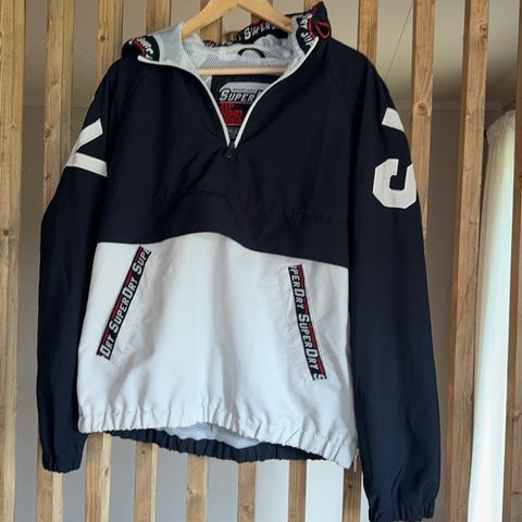 Superdry anorakk