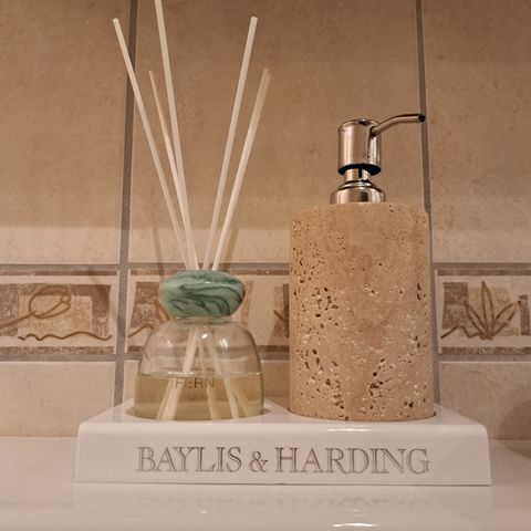 Baylis & Harding - Brett til oppbevaring