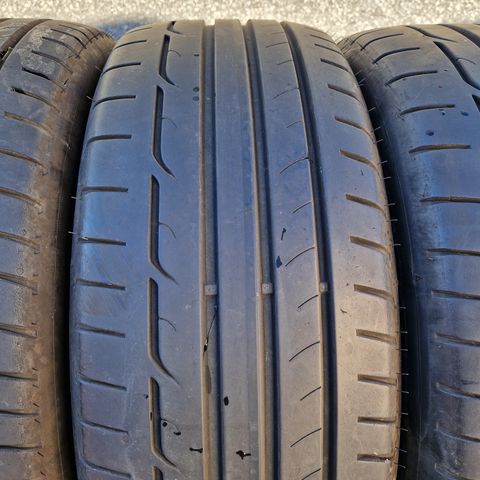 4 stk lite brukt sommerdekk Dunlop 225/45 R19