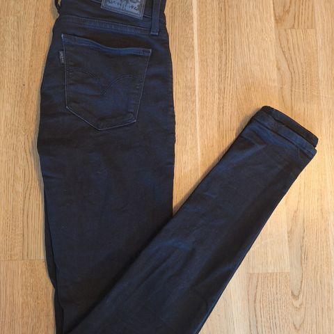 Levis jeans 710 super skinny str 26x32