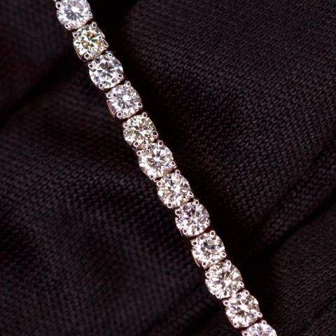 2,70 ct Diamant Tennis armbånd rosegull topp kvalitet (Takstvudering 78200,- )