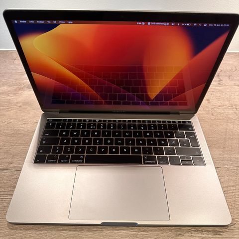MacBook Pro 13’ 2017 256/8GB