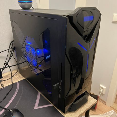 Gaming PC GTX1070 8GB RAM 16GB  CPU i5-6500