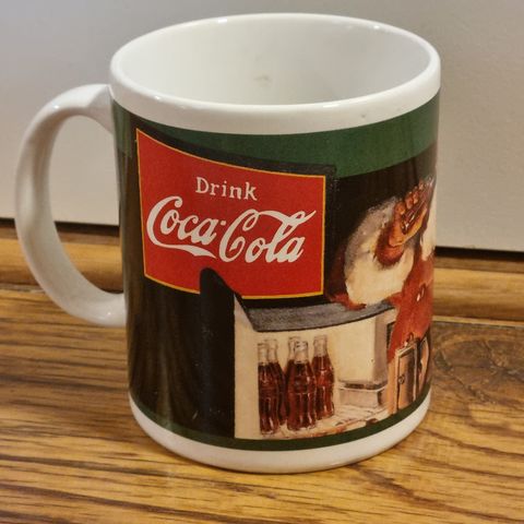 Coca-Cola krus med julemotiv