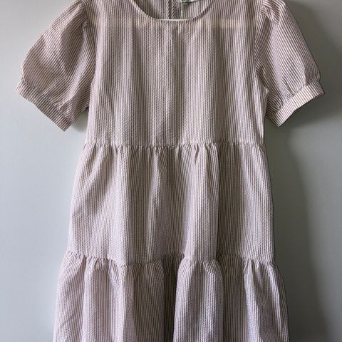 Helt ny med lappen på - BYIC pre Autumn Vilma dress beige stripes i str. M