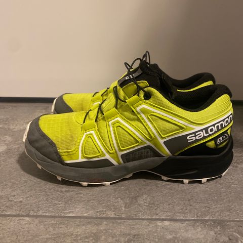 Salomon tur sko str 32.