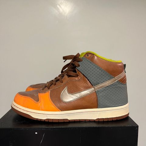 Nike Dunk high orange blaze