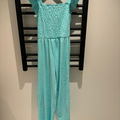 Turkis jumpsuit fra Zara