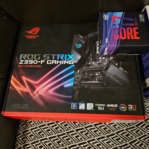 I7-9700k - 32gb ddr4 3200mhz hyper x fury - rog strix Z390-F