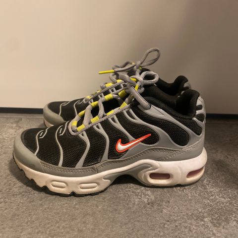 Nike air joggesko str 29,5.