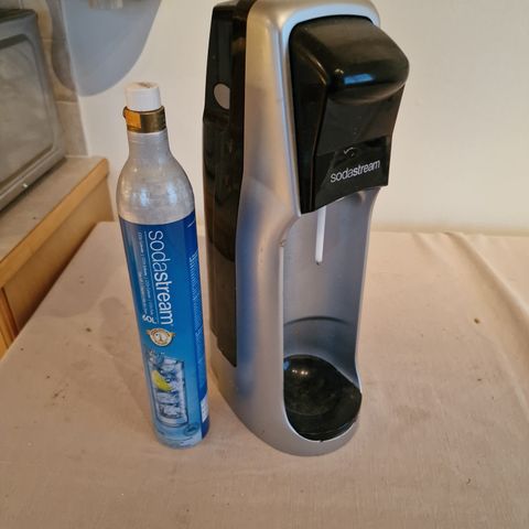 Sodastream+ekstra gassbeholder