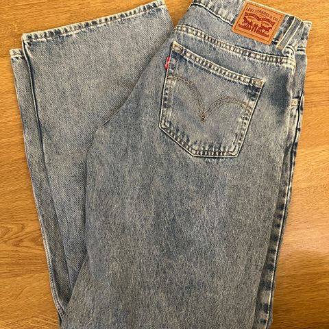 Levi’s superlow