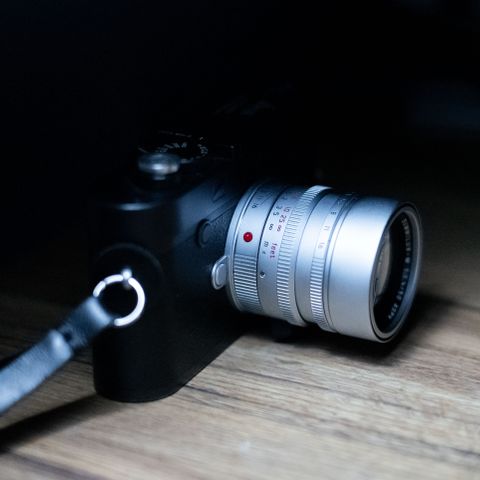 Leica Summilux 50mm f1.4 FLE