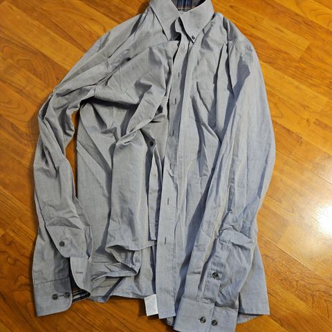 Flott Burton skjorte 43/44 XL
