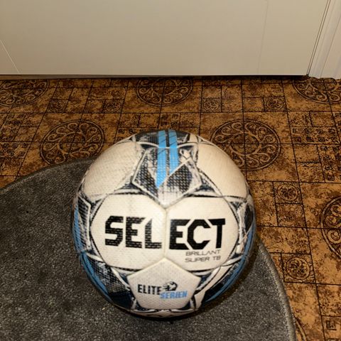 Select eliteserie ball kjøpt for 1599