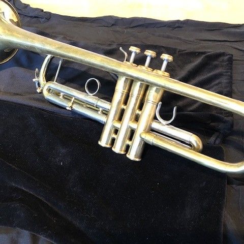 IKGOS Bb trompet