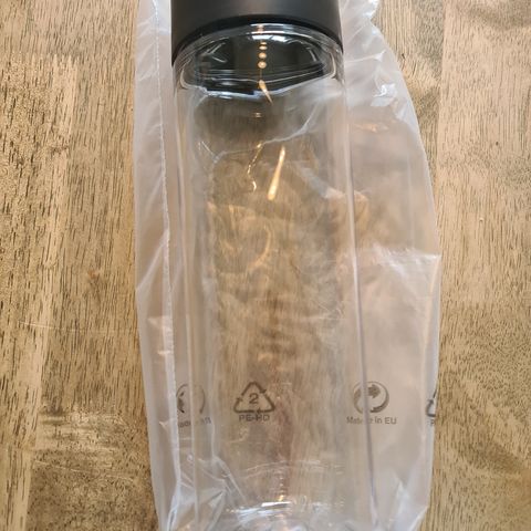 Helt ny Tupperware oljeflaske på 1 liter fra fra Clear Collection serien selges